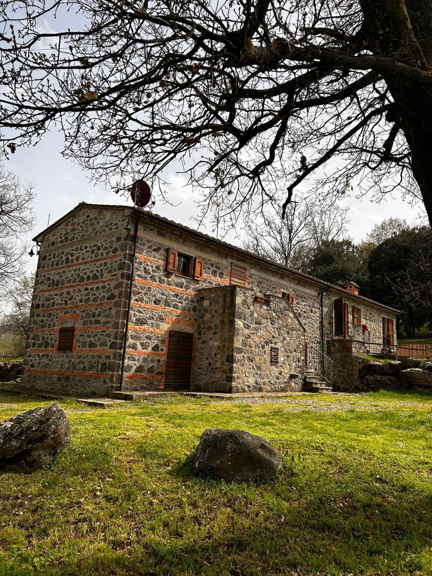 Casetta Di Ugolino Radicofani Exterior photo